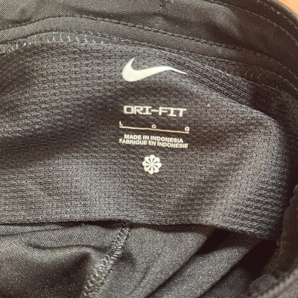 Nike pants - Picture 3 of 4